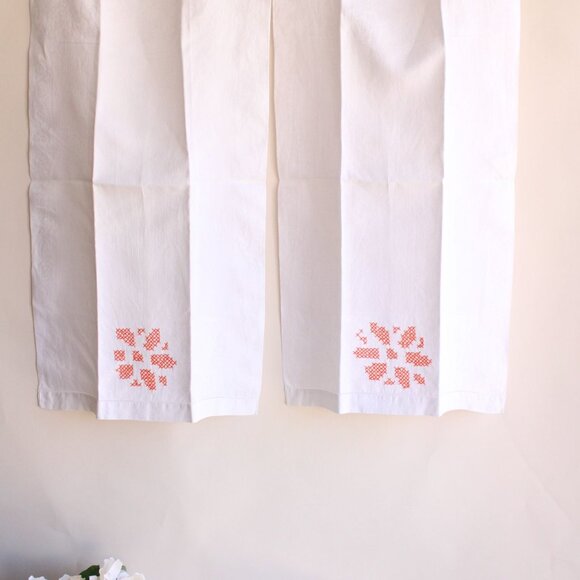 Vintage White Linen Damask Towels With Orange Cross Stitch, Set Of Hand Towel - Picture 9 of 13
